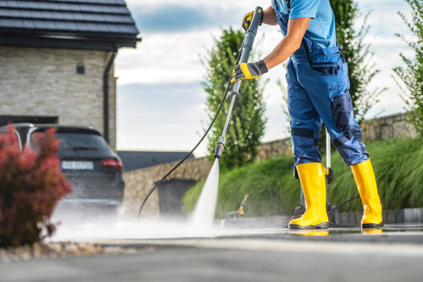 Best Gutter Cleaning  in Eufaula, AL